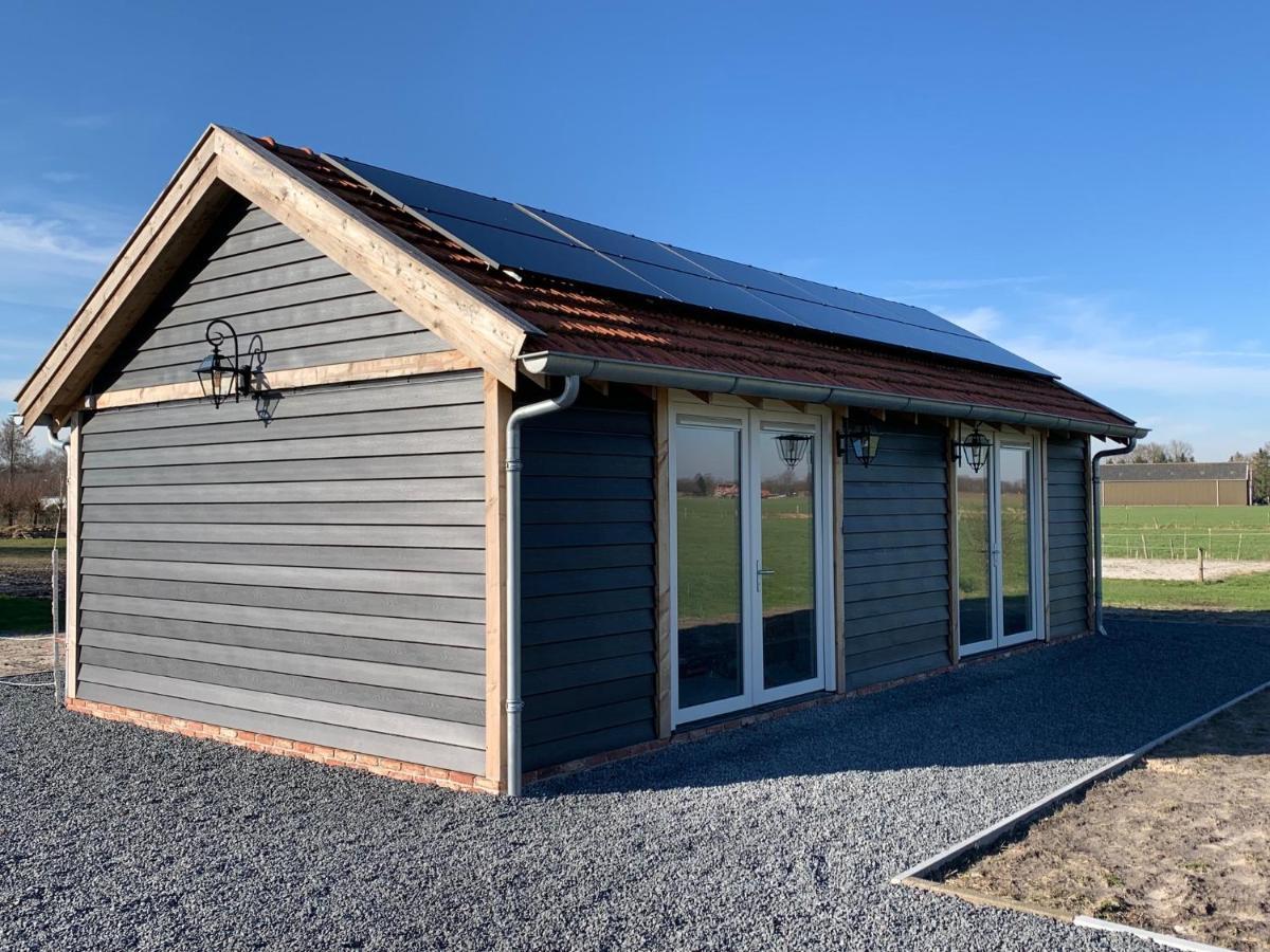 Bed and breakfast Haarles Landleven Extérieur photo