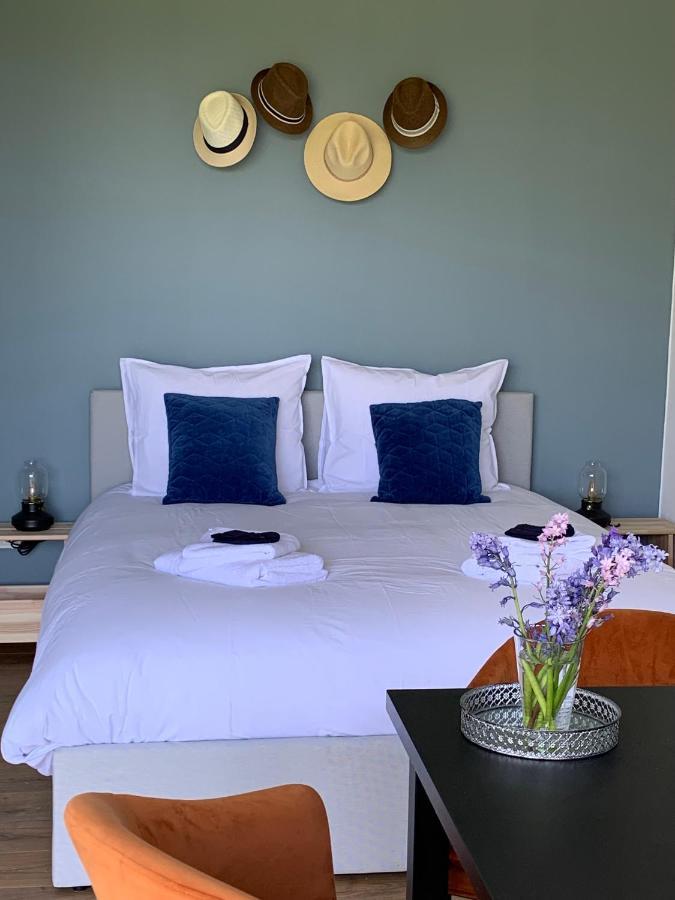 Bed and breakfast Haarles Landleven Extérieur photo