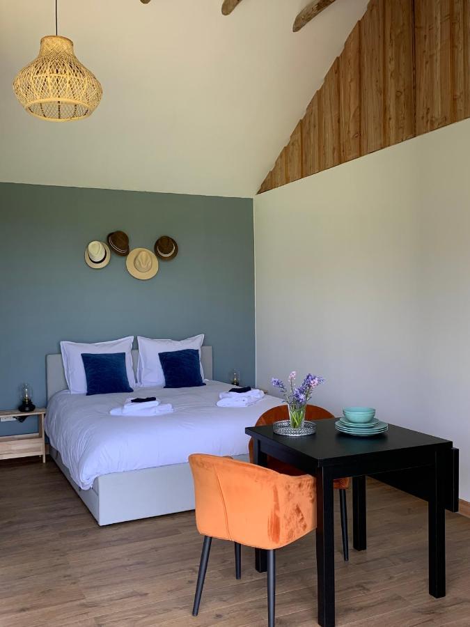 Bed and breakfast Haarles Landleven Extérieur photo