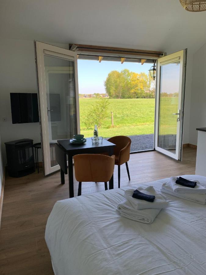 Bed and breakfast Haarles Landleven Extérieur photo